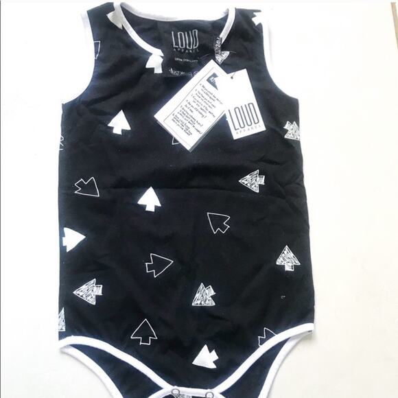 LOUD Apparel Other - LOUD Apparel Unisex Baby Arrow Onesie Bodysuit Top Sleeveless Designer